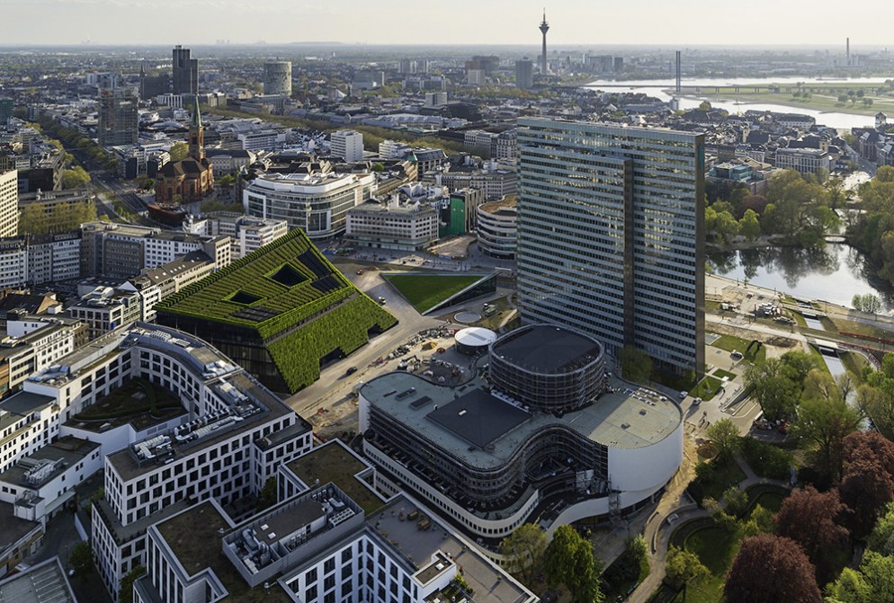Düsseldorf – Kö Bogen II The largest vertical garden in Europe